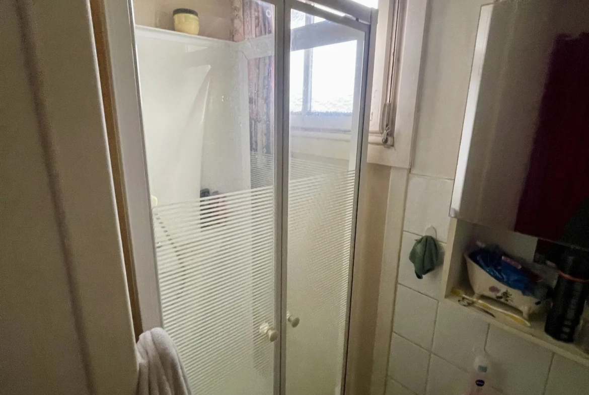 Charmant chalet à vendre à Marsac-en-Livradois avec terrain de 900 m² 