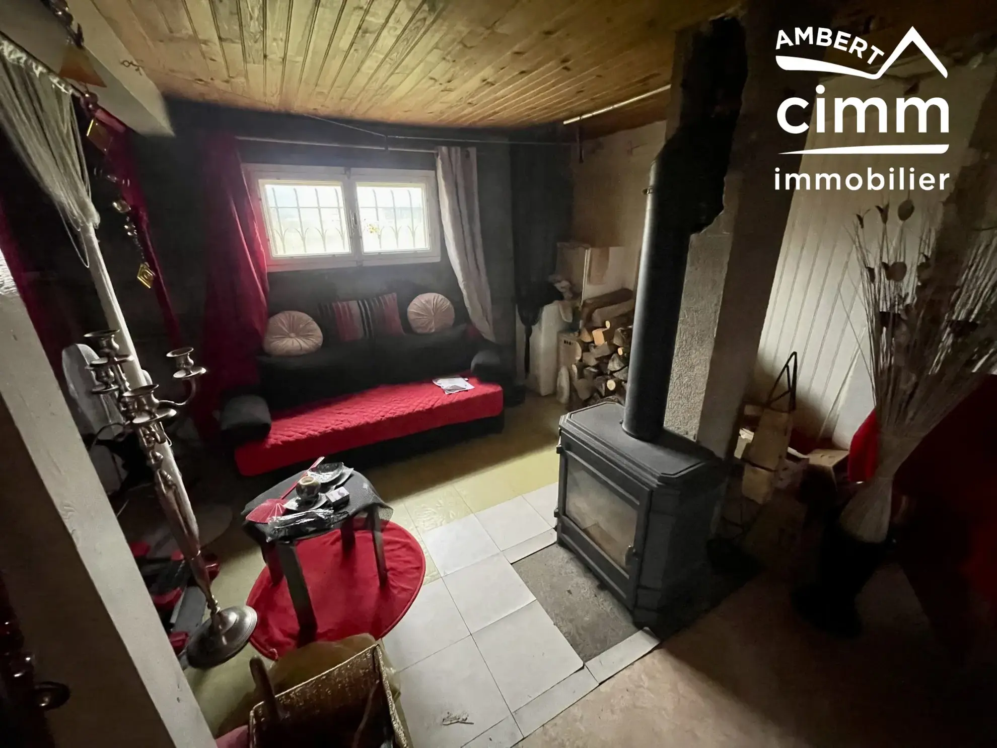 Charmant chalet à vendre à Marsac-en-Livradois avec terrain de 900 m² 