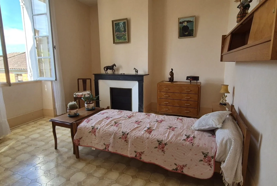 Magnifique maison de caractère avec jardin à Mézin proche Nérac (47) 