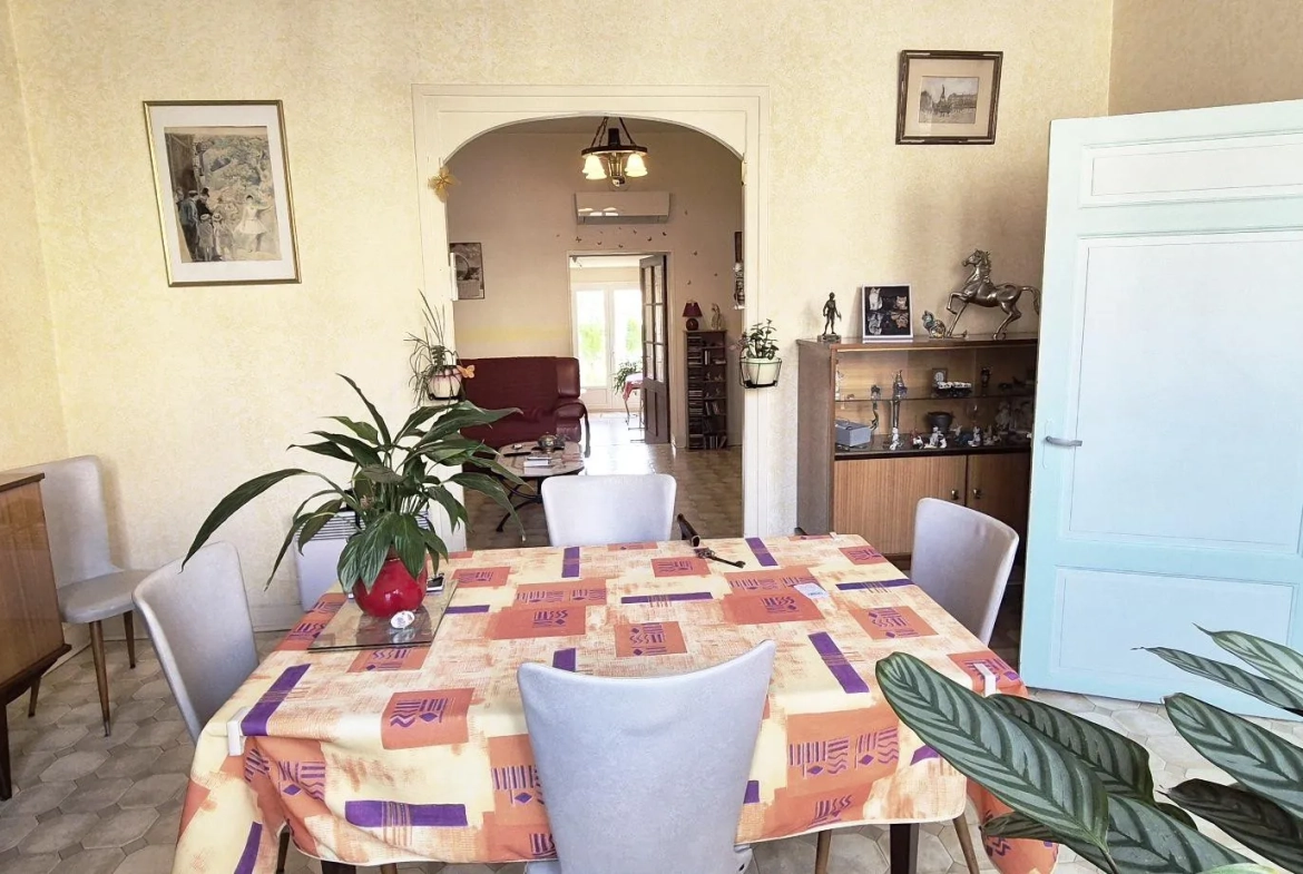 Magnifique maison de caractère avec jardin à Mézin proche Nérac (47) 