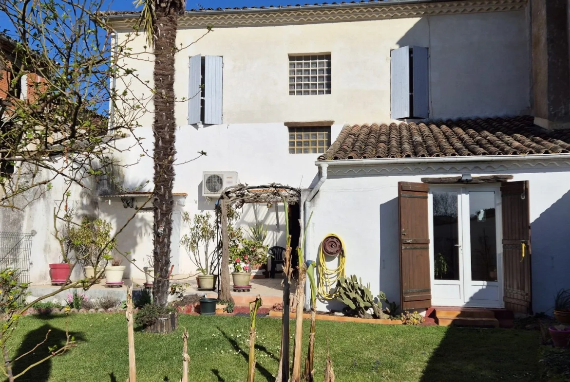 Magnifique maison de caractère avec jardin à Mézin proche Nérac (47) 