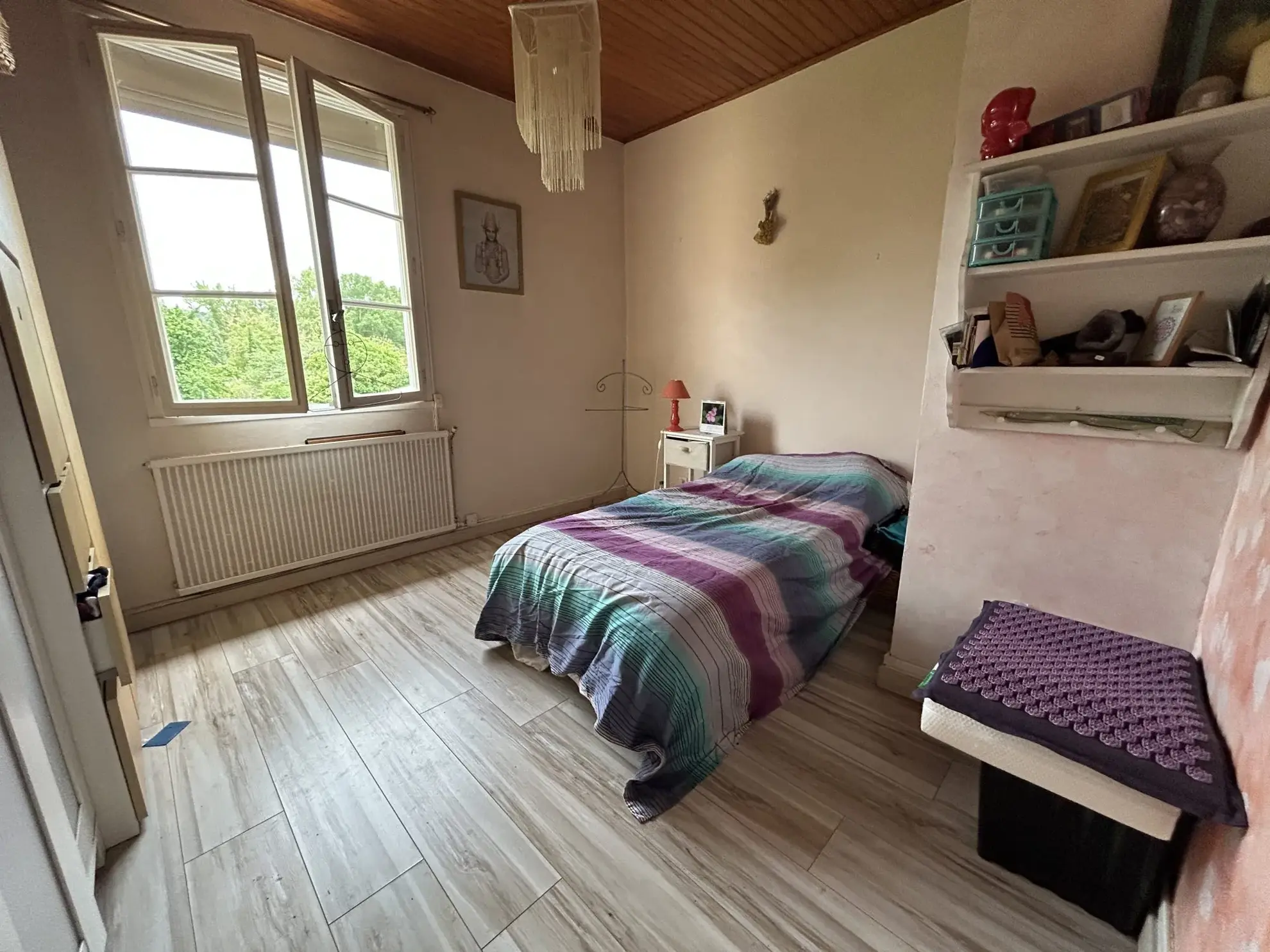 Maison à vendre à Esperaza avec jardin et dépendance 