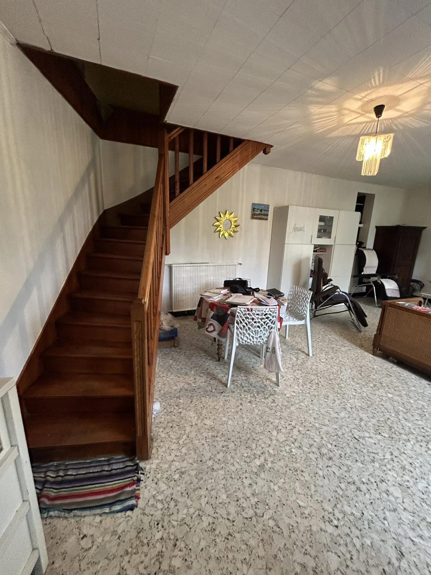 Maison à vendre à Esperaza avec jardin et dépendance 
