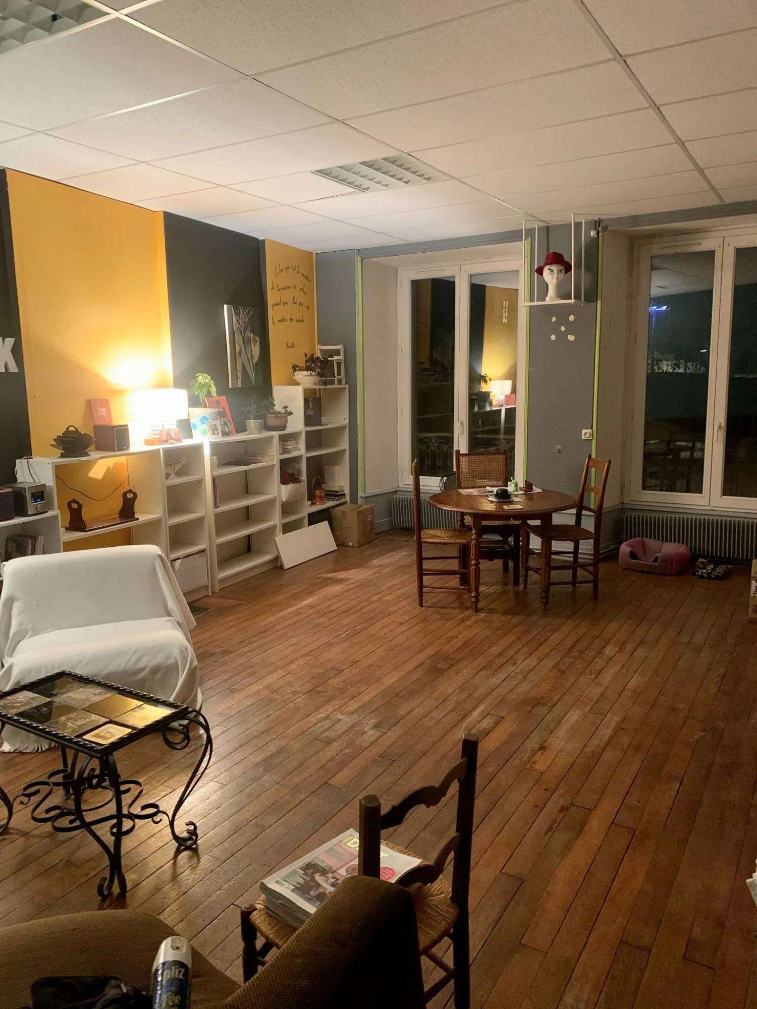 Maison ancienne de 210 m² en centre-ville de Montbard avec cour et dépendance 