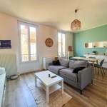 Appartement T3 en duplex entièrement rénové au centre d'Agen