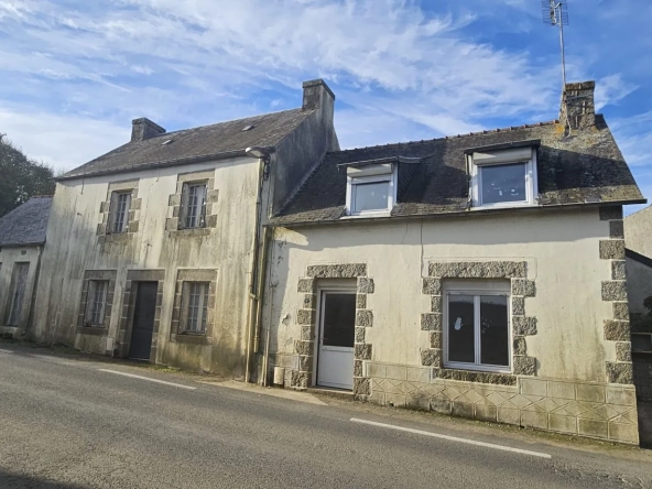Ensemble de deux maisons à rénover à Carnoët, potentiel locatif et défiscalisation