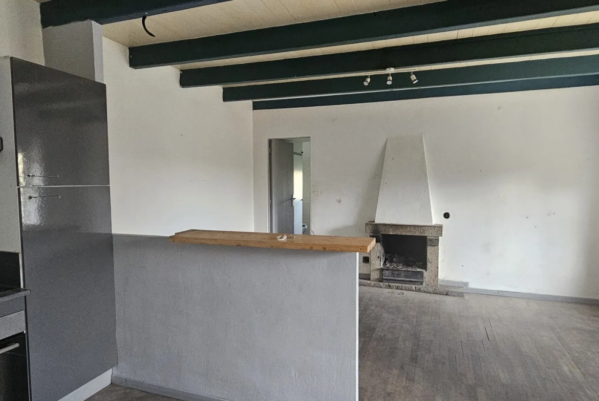 Ensemble de deux maisons à rénover à Carnoët, potentiel locatif et défiscalisation 