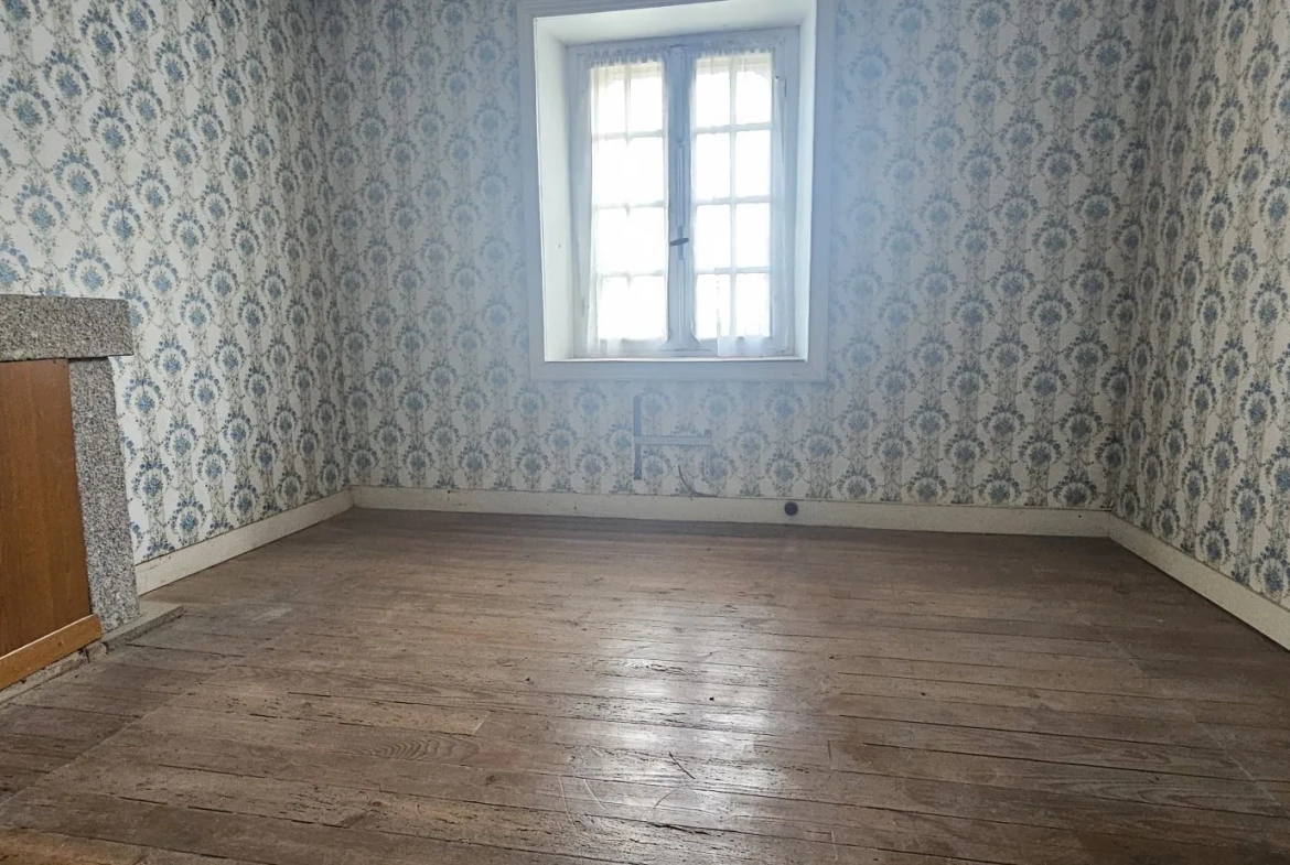 Ensemble de deux maisons à rénover à Carnoët, potentiel locatif et défiscalisation 