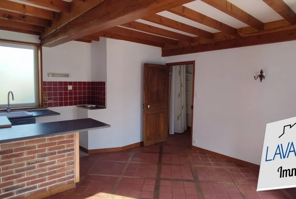 LOCATIF Maison 7 pièces avec T2 indépendant à Beauquesne – 158 m² 