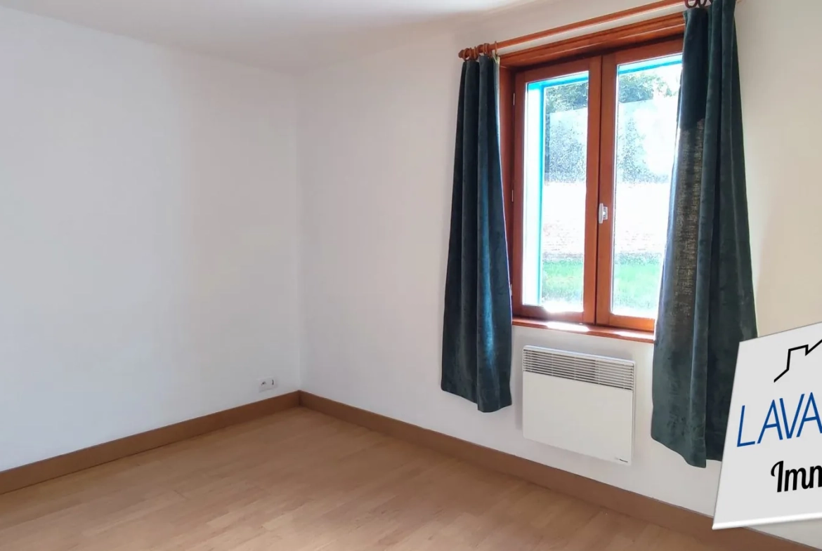 LOCATIF Maison 7 pièces avec T2 indépendant à Beauquesne – 158 m² 