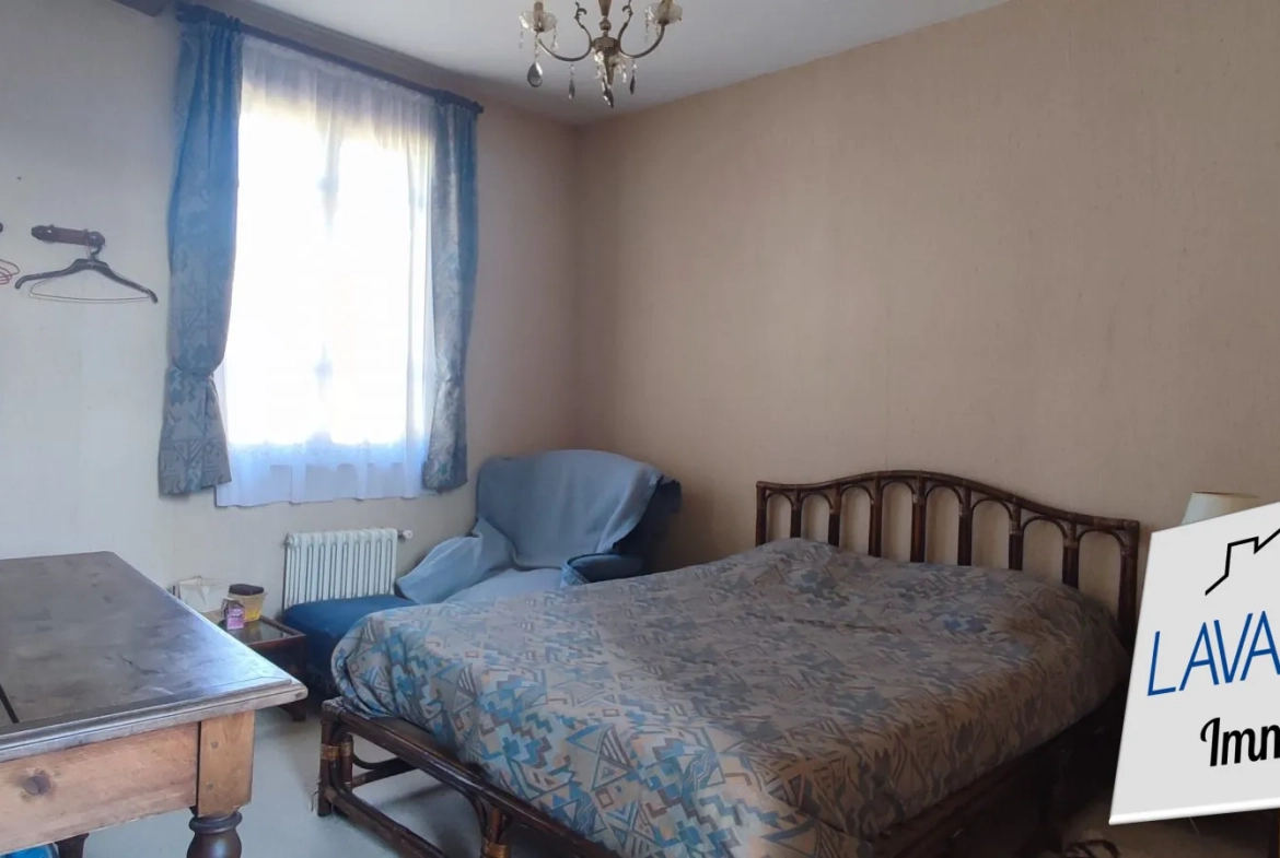 Maison 7 pièces avec T2 indépendant à Beauquesne – 158 m² 
