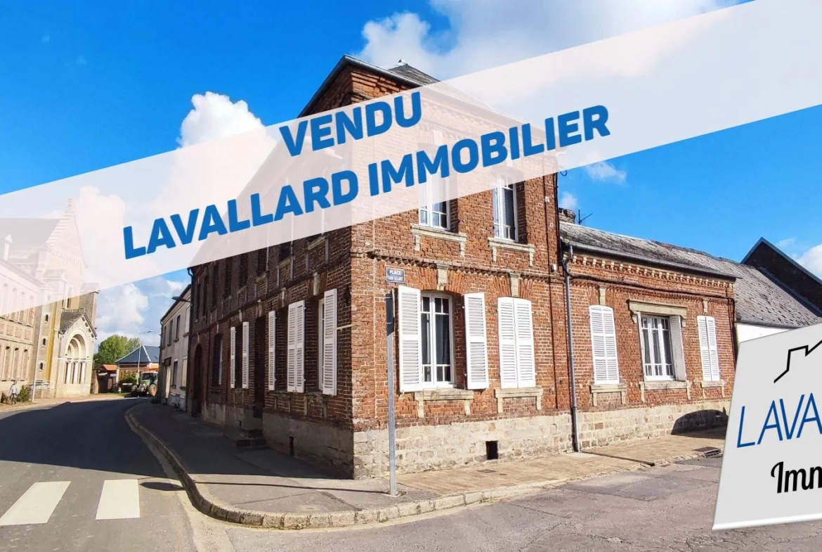 Maison 7 pièces avec T2 indépendant à Beauquesne – 158 m² 