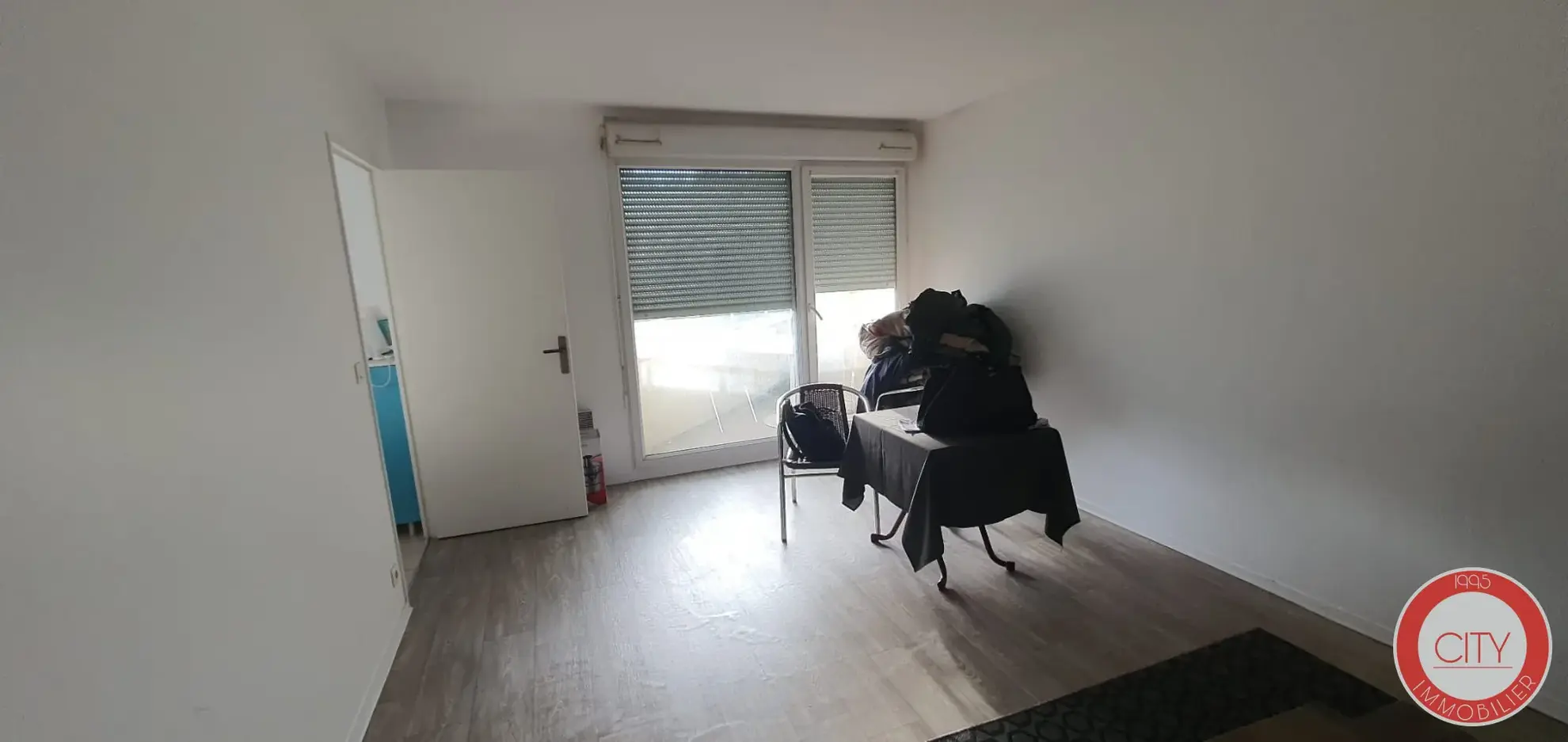 Studio de 29,87 m² à Cergy Le Haut, vendu loué, proche gare et commerces 