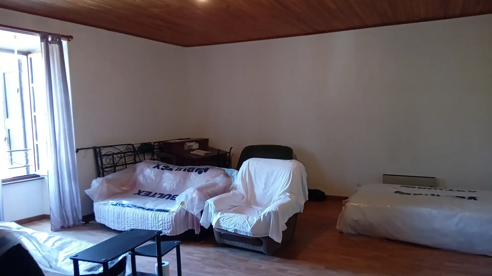 Maison de village à Liaucous avec grand potentiel et travaux à prévoir 