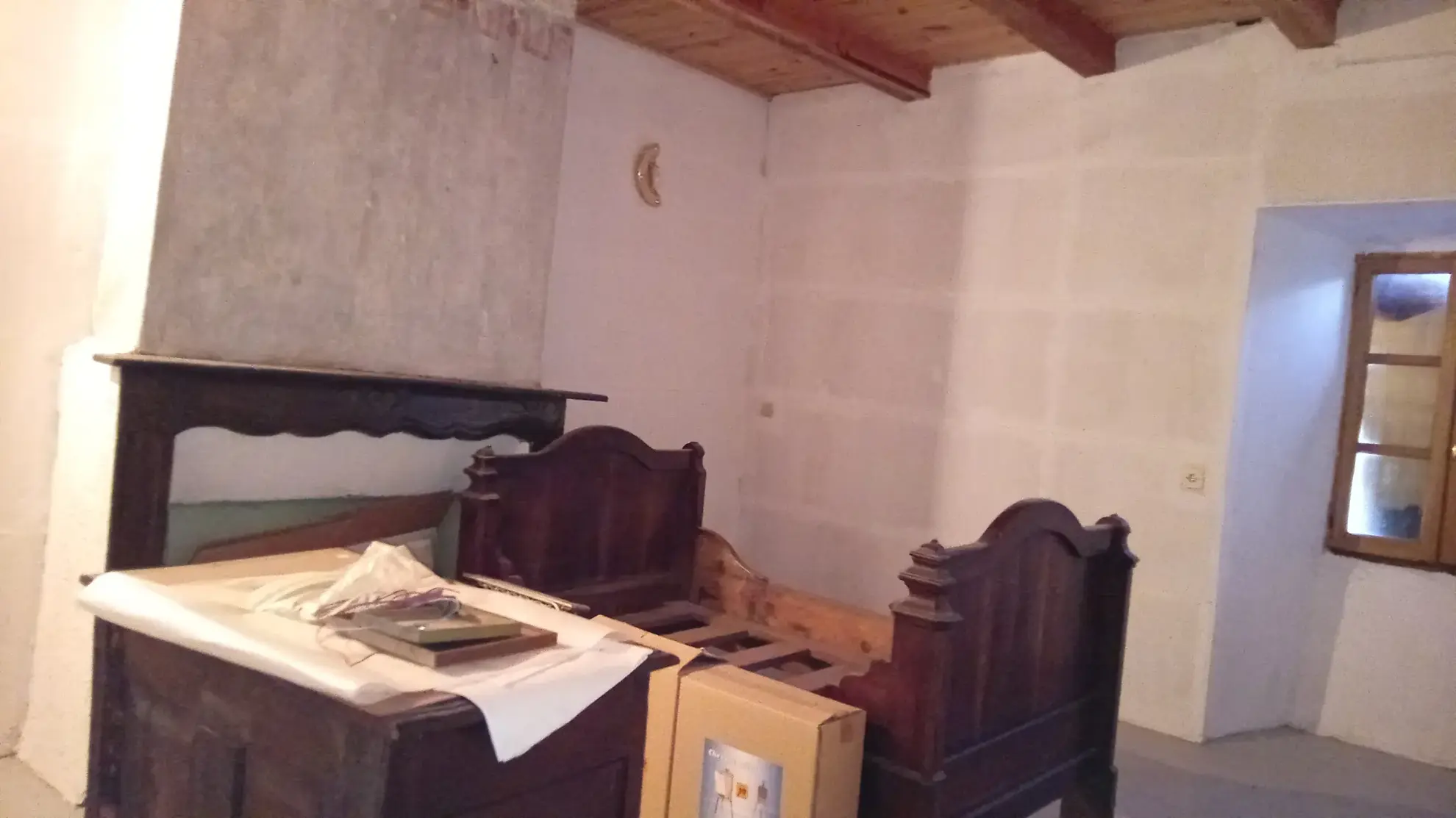 Maison de village à Liaucous avec grand potentiel et travaux à prévoir 