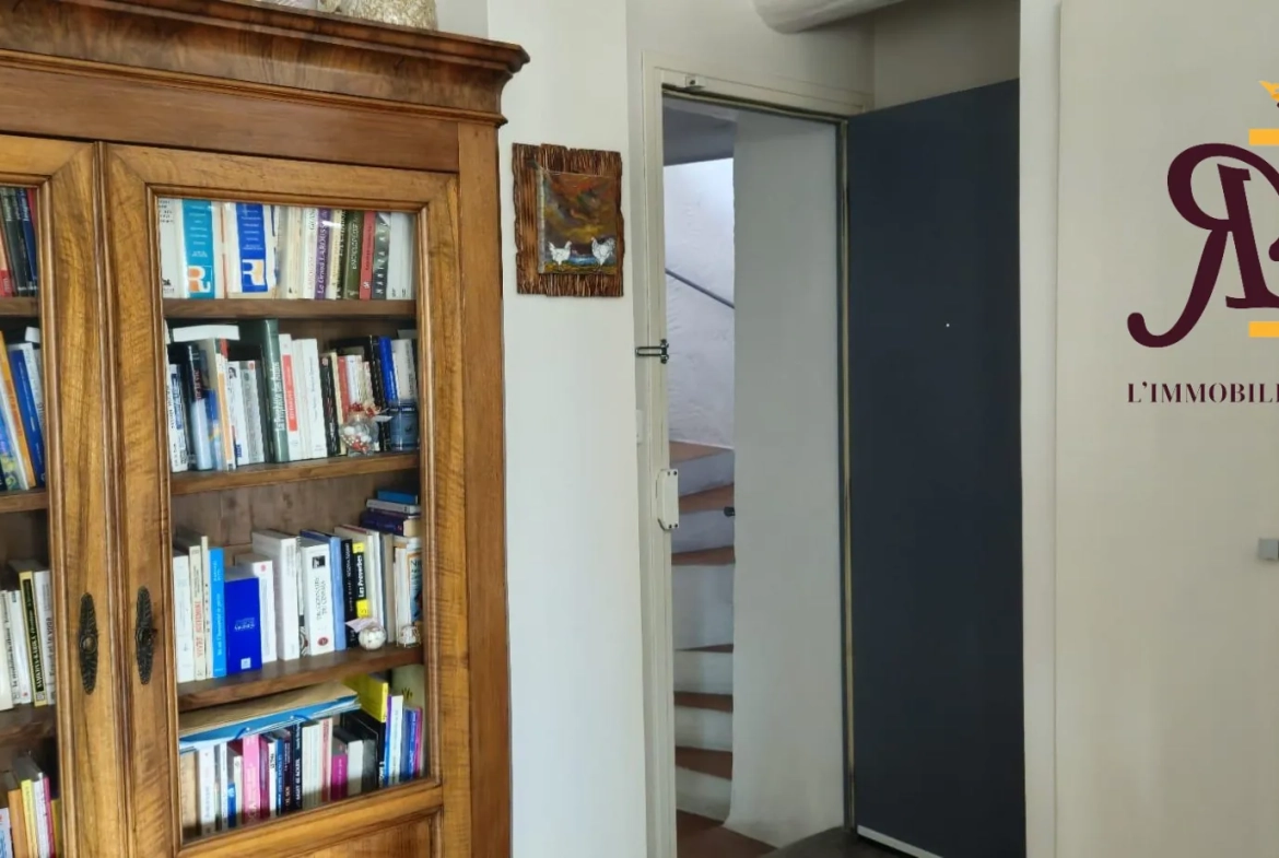 Appartement T2 avec terrasse et vue campagne à vendre à Plan-de-Cuques 