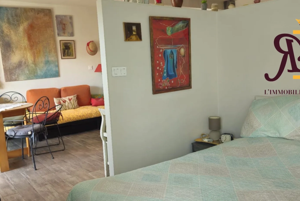 Appartement T2 avec terrasse et vue campagne à vendre à Plan-de-Cuques 