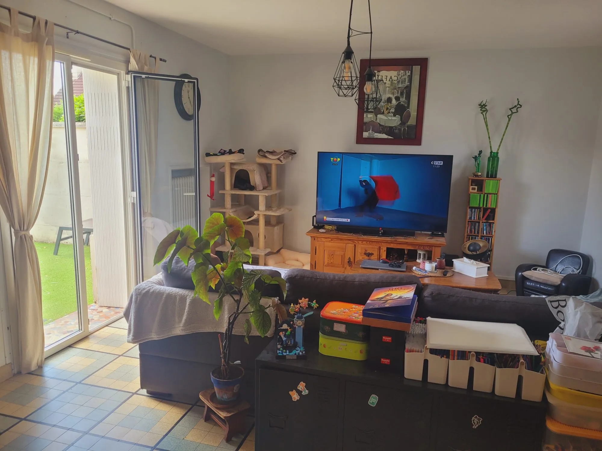 Maison ancienne avec dépendance à Louviers - 2 chambres et jardin clos 