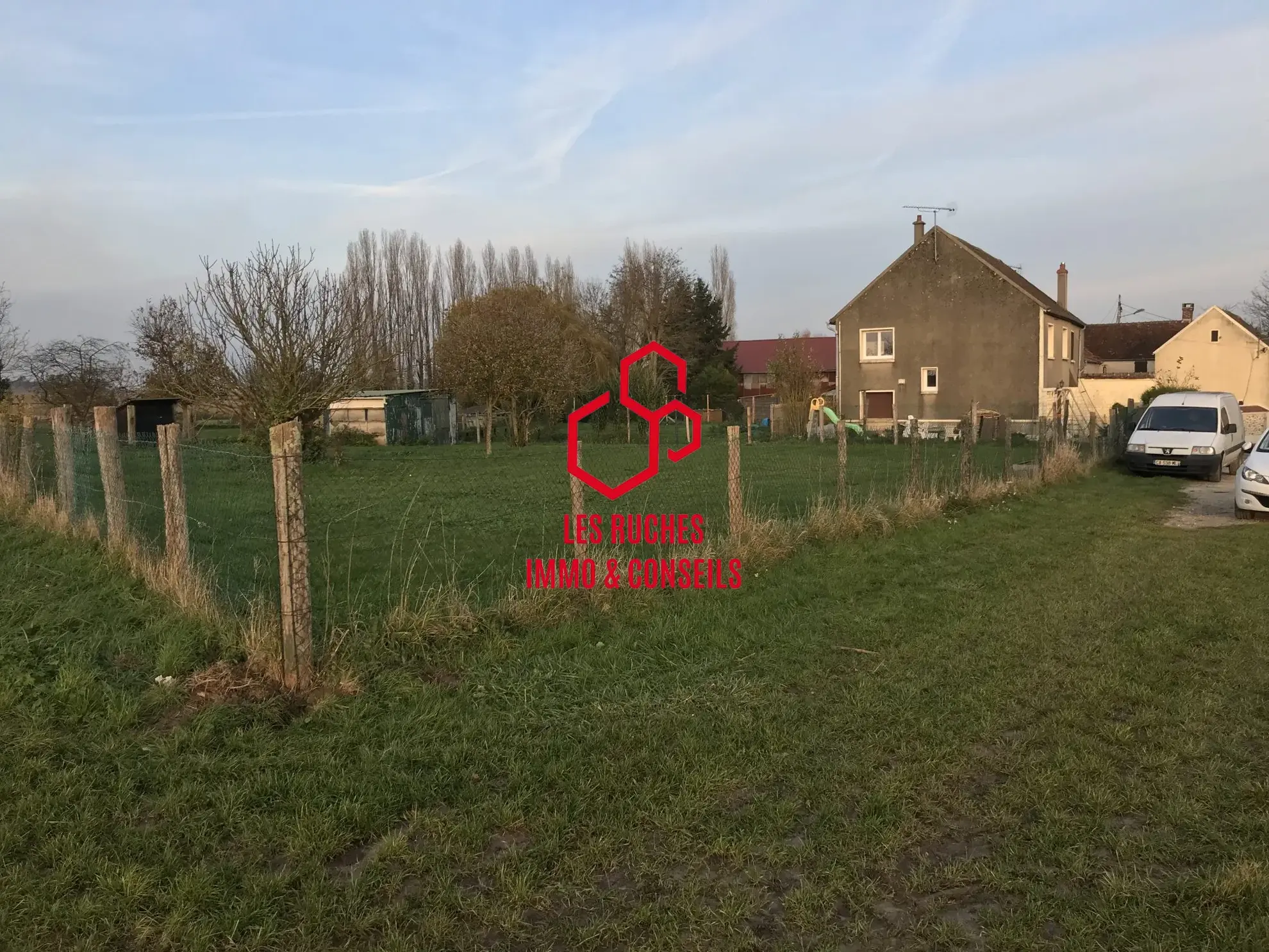 Terrain à vendre à Tigeaux de 1004 m² dans un environnement paisible 