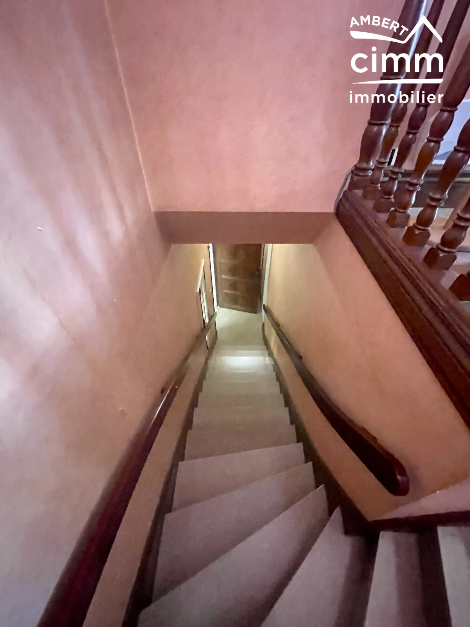Bel appartement T5 avec terrasse à Ambert - Idéalement situé 