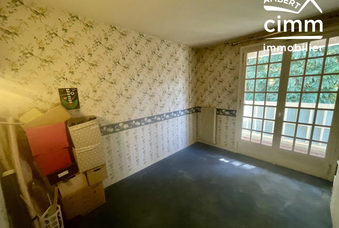 Bel appartement T5 avec terrasse à Ambert - Idéalement situé 