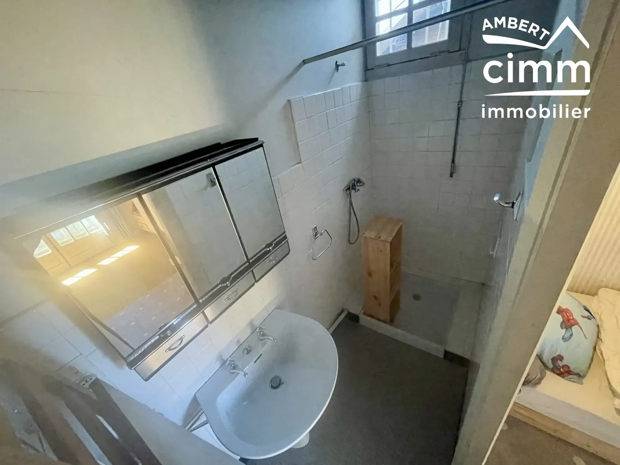 Bel appartement T5 avec terrasse à Ambert - Idéalement situé 