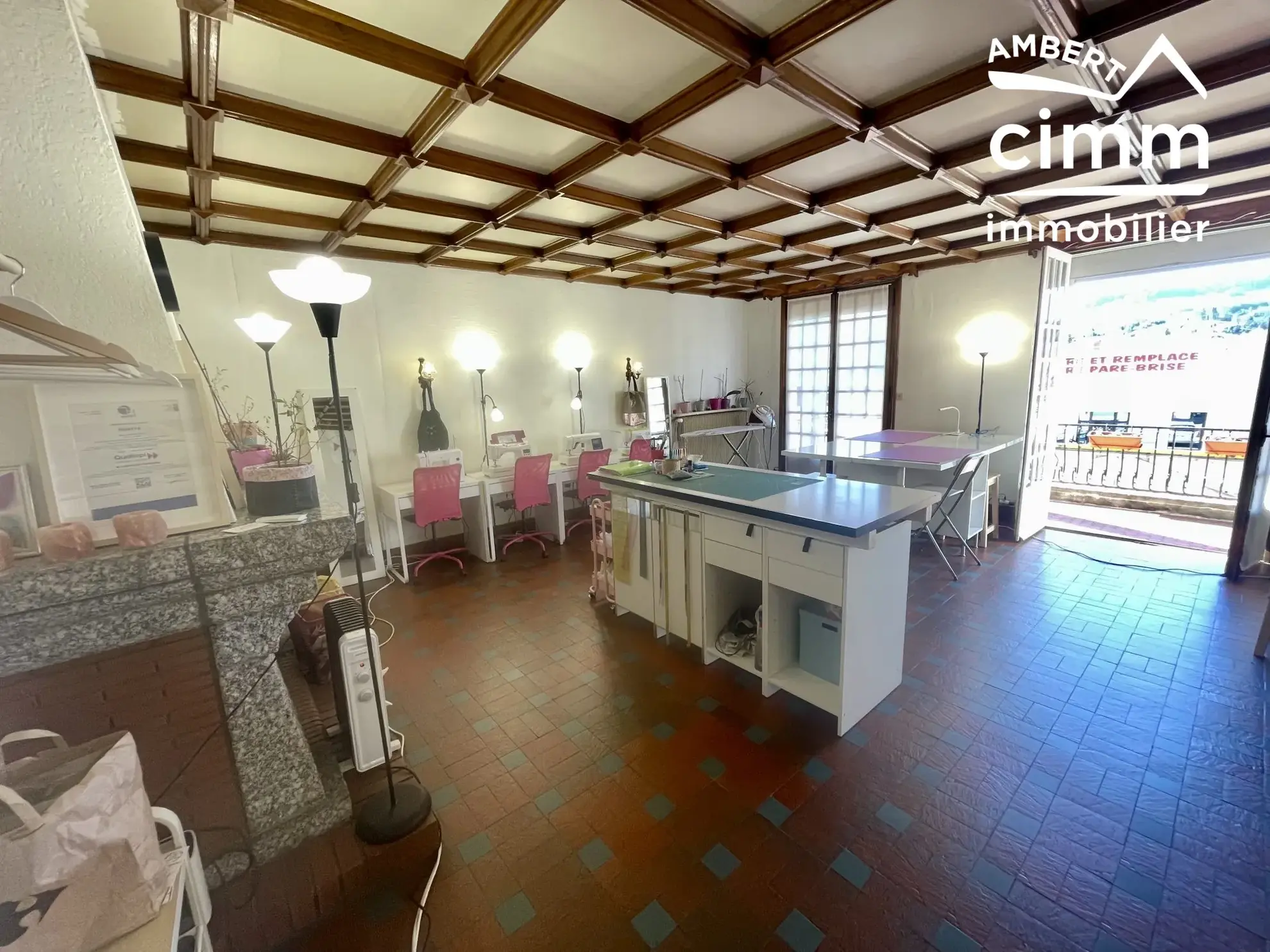 Bel appartement T5 avec terrasse à Ambert - Idéalement situé 