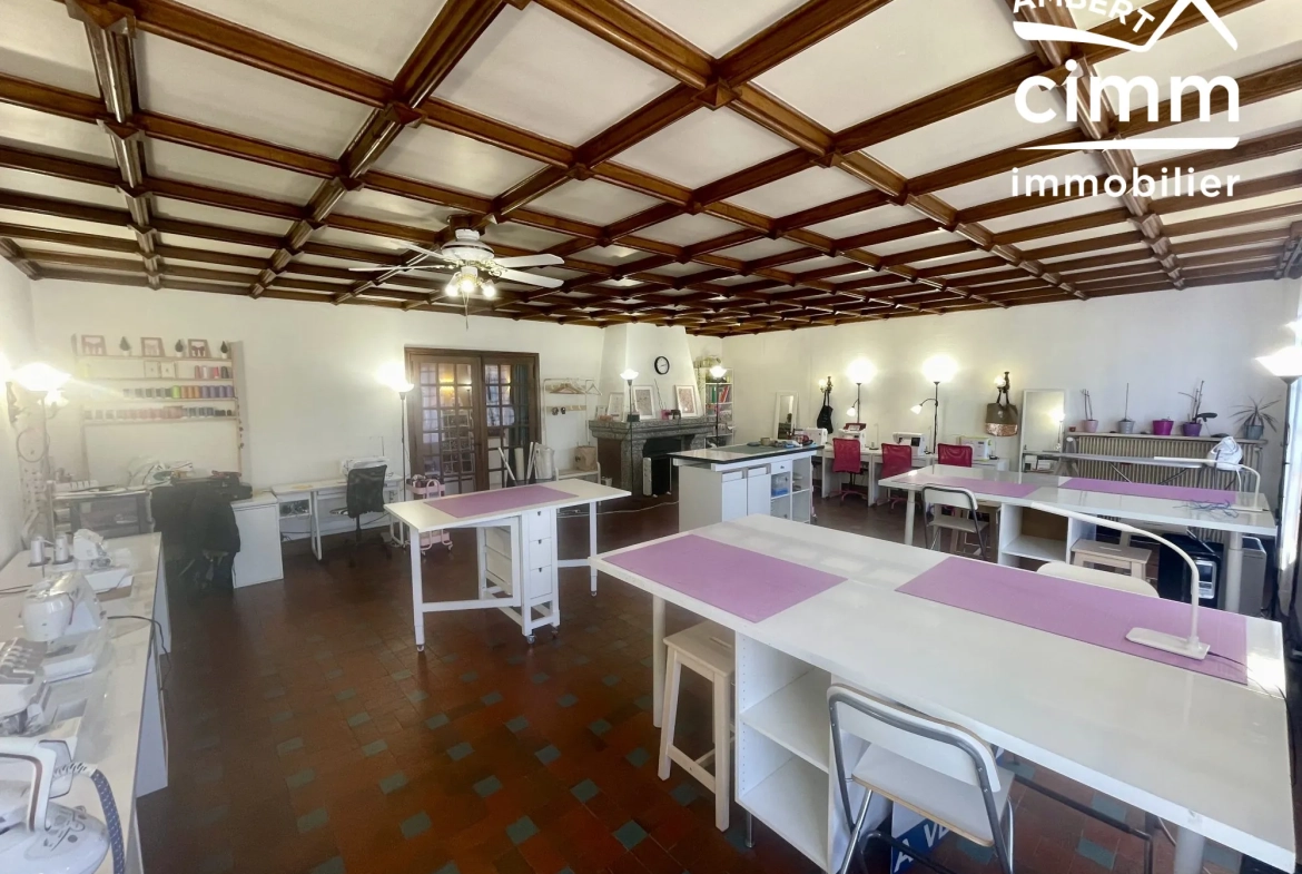 Bel appartement T5 avec terrasse à Ambert - Idéalement situé 