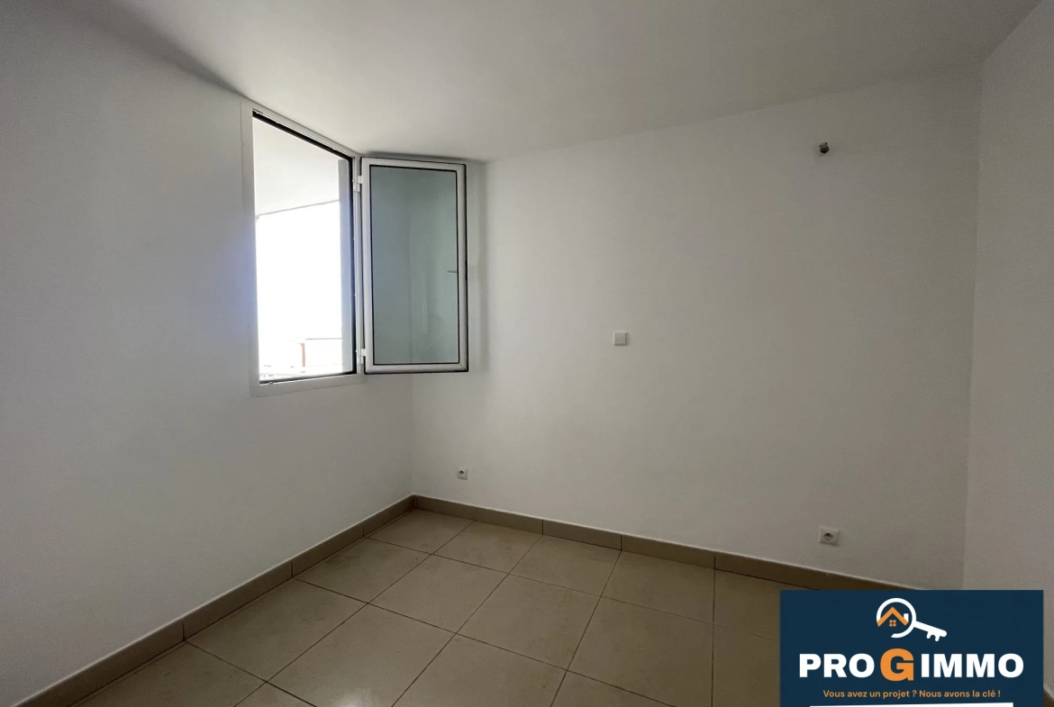 Appartement T2 avec vue mer à Saint-Denis - Résidence moderne et sécurisée 