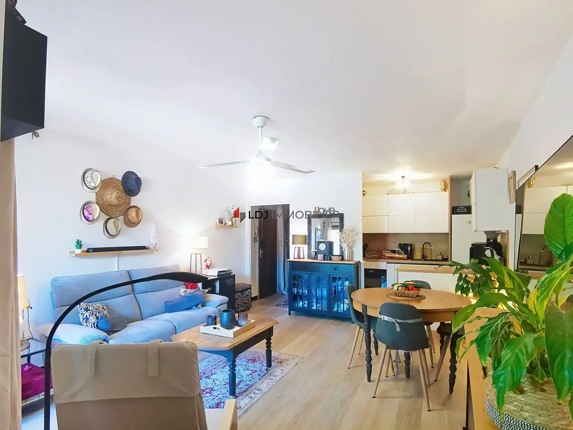 Appartement lumineux de 62 m² à vendre à Vernet-les-Bains avec terrasse et parking 