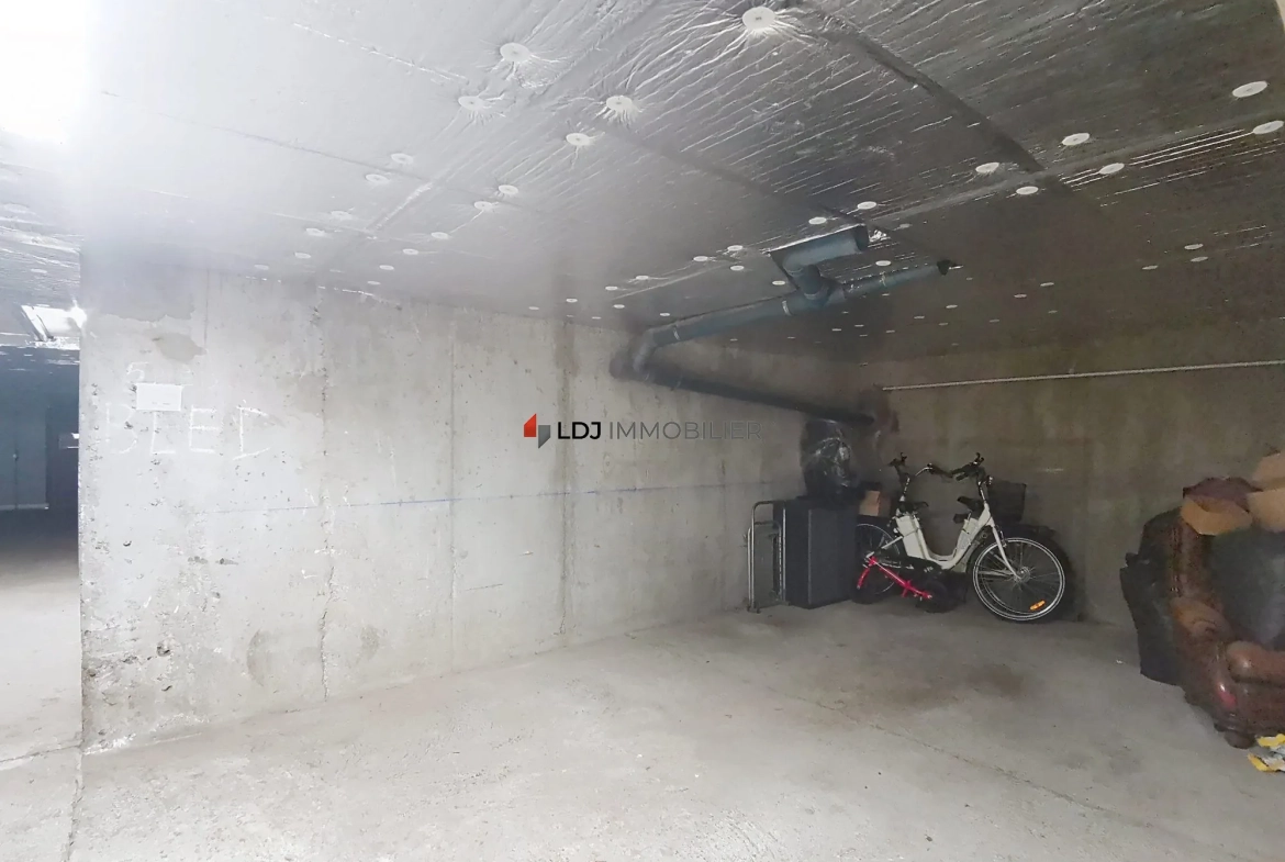 Appartement lumineux de 62 m² à vendre à Vernet-les-Bains avec terrasse et parking 