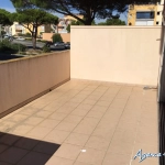 Studio à vendre avec terrasse à Gruissan, vue dégagée sur le Pech des Moulins