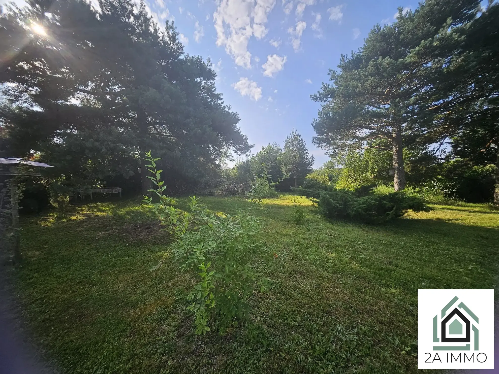 Terrain constructible à Saint-Ours avec vue imprenable et proximité de Clermont-Ferrand 