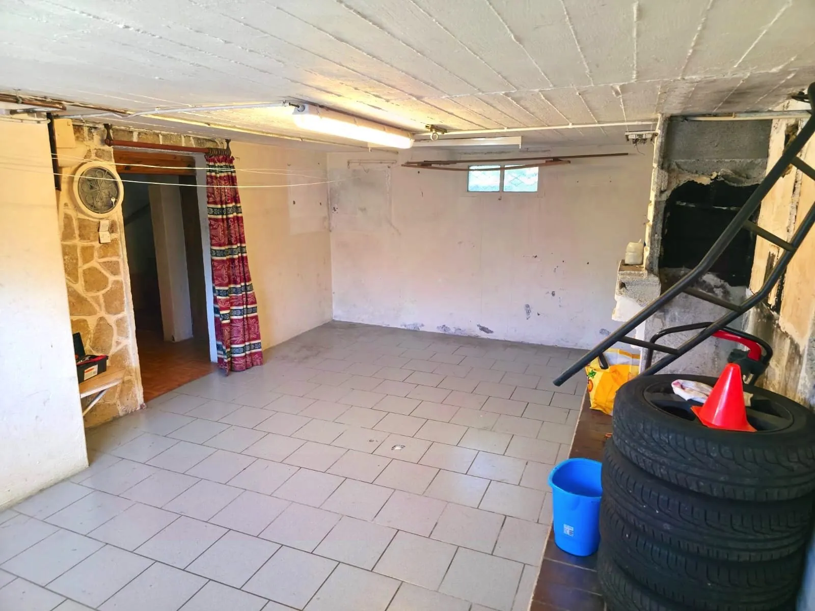 Maison à Vendre à Villerupt – Idéalement située, 70 m² à rafraîchir avec potentiel d'extension 