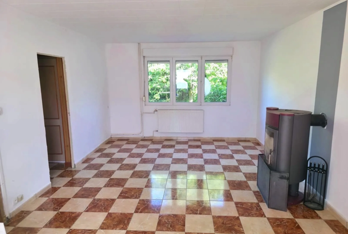 Maison à Vendre à Villerupt – Idéalement située, 70 m² à rafraîchir avec potentiel d'extension 