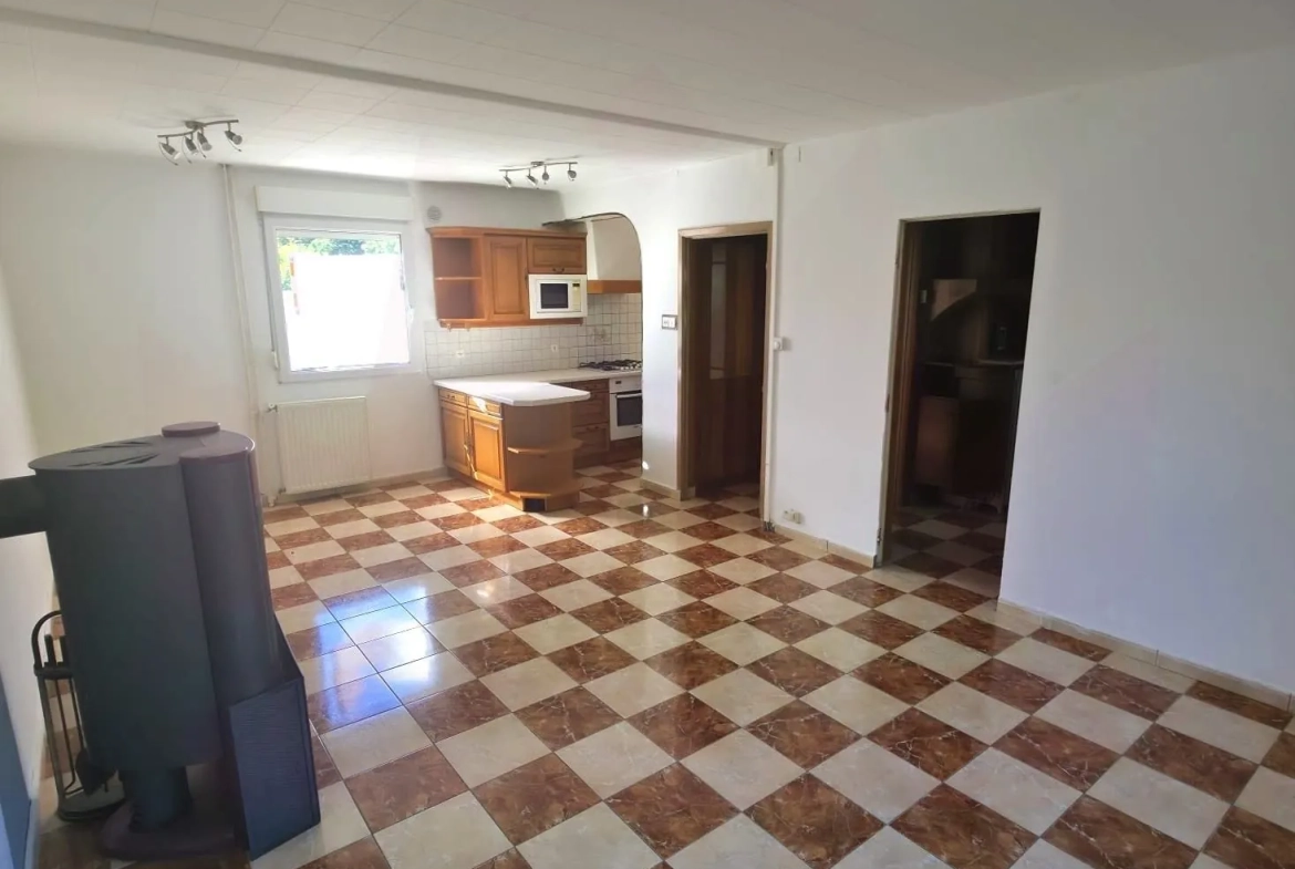 Maison à Vendre à Villerupt – Idéalement située, 70 m² à rafraîchir avec potentiel d'extension 