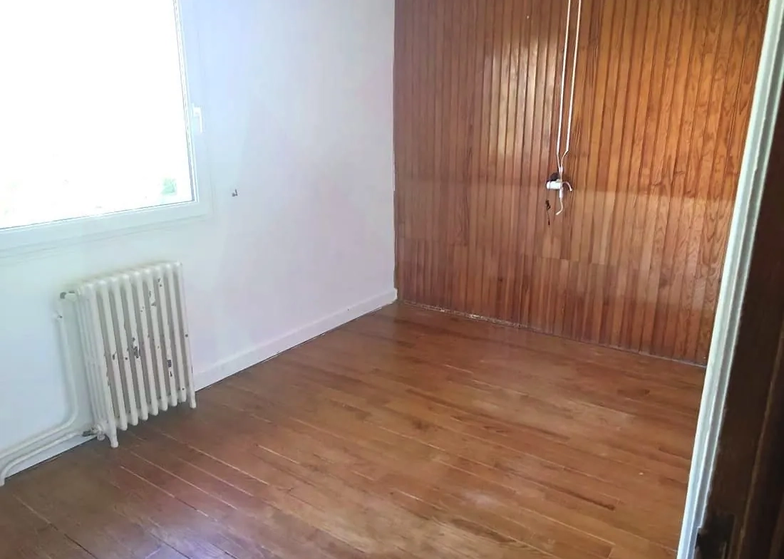 Maison à Vendre à Villerupt – Idéalement située, 70 m² à rafraîchir avec potentiel d'extension 