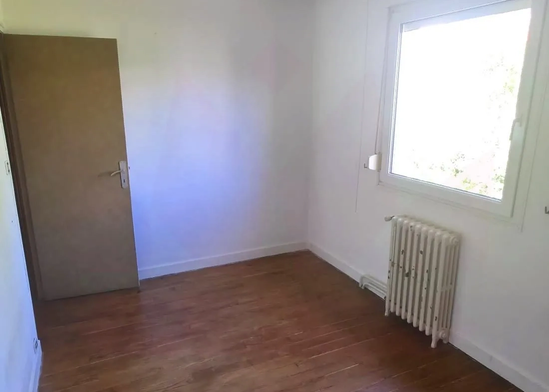 Maison à Vendre à Villerupt – Idéalement située, 70 m² à rafraîchir avec potentiel d'extension 