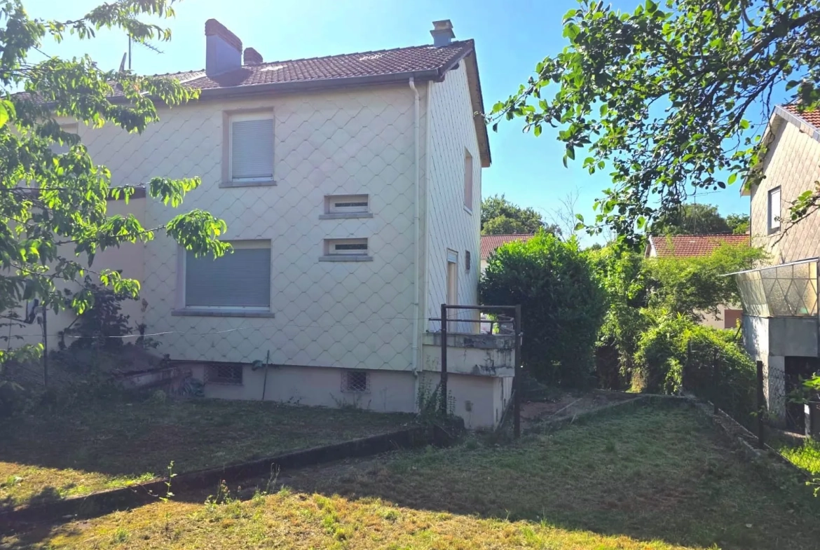 Maison à Vendre à Villerupt – Idéalement située, 70 m² à rafraîchir avec potentiel d'extension 