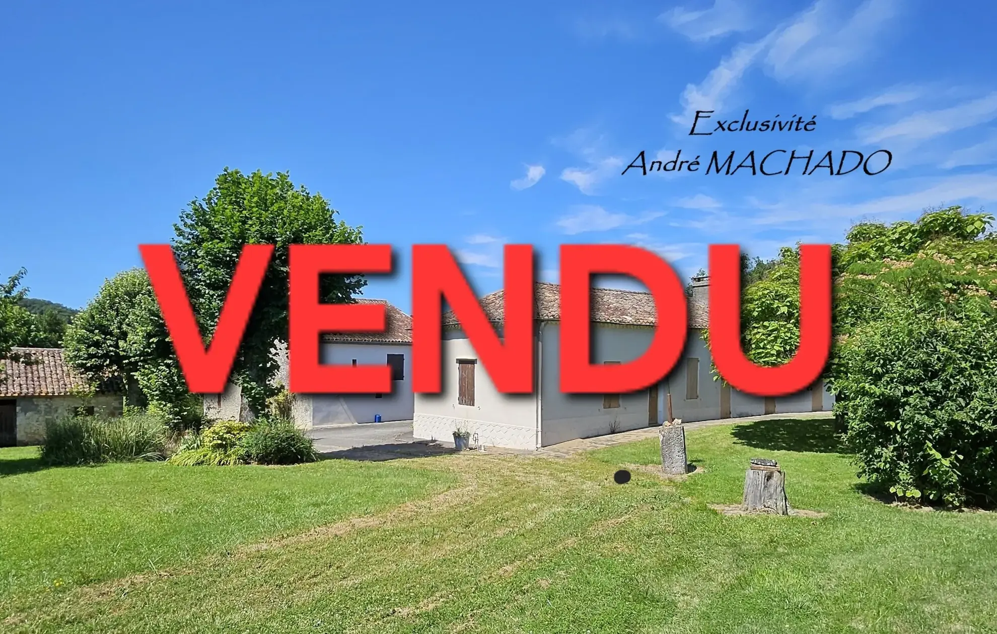 Propriété ancienne en pierre avec maison, chai et terrain à Laplume (47) 