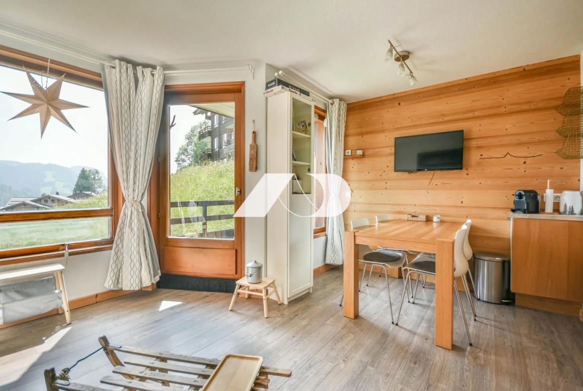 Studio rénové avec coin montagne aux Gets, proche du centre-ville 
