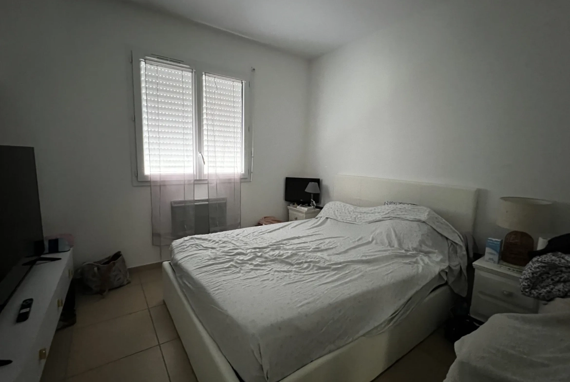 Maison contemporaine avec 3 chambres, garage et vue dégagée à Langon 