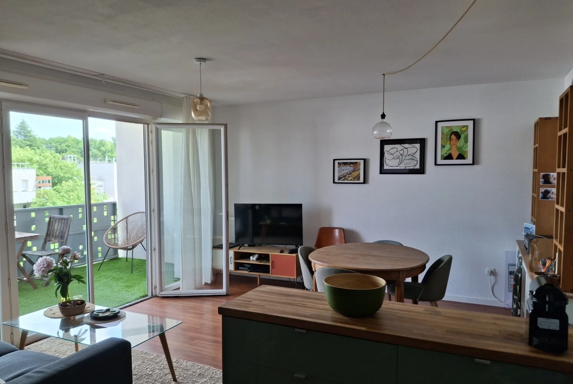 Appartement T3 au Taillan-Médoc avec balcon et parking sécurisé 