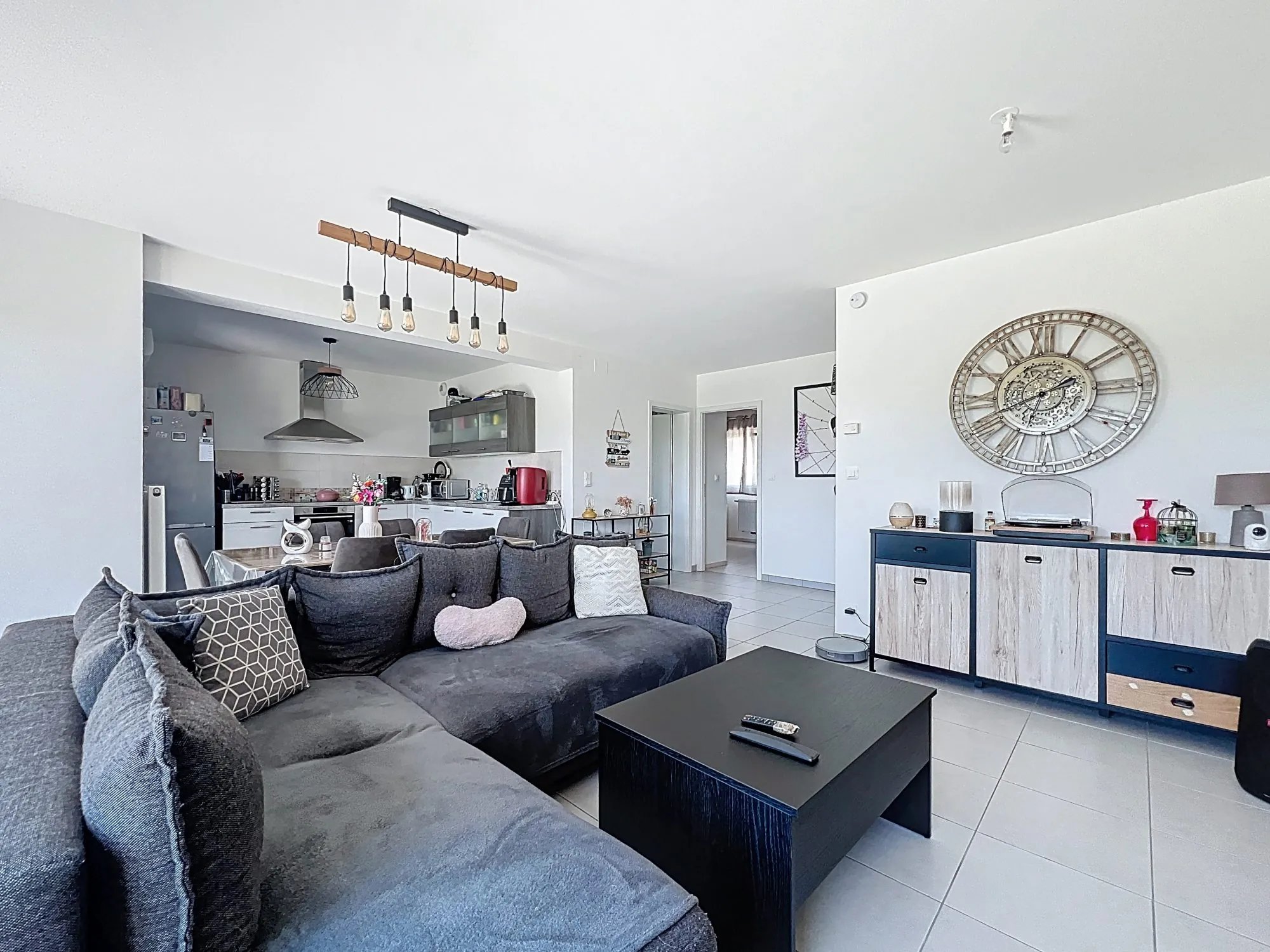 Maison de plain-pied à vendre à Offemont avec garage et terrasse 