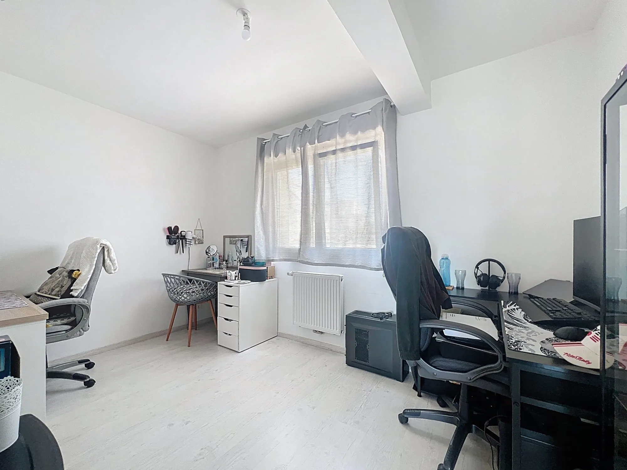 Maison de plain-pied à vendre à Offemont avec garage et terrasse 