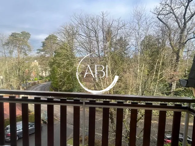 Studio à vendre à Bagnole de l'Orne (61140) - Centre-ville avec balcon et parking 