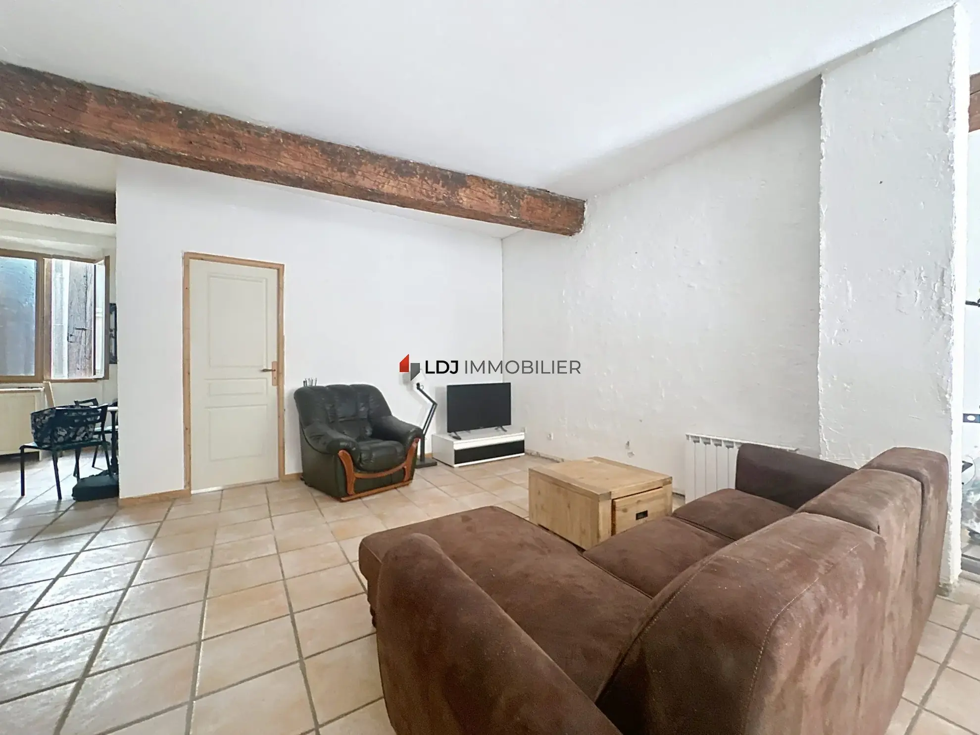 Appartement spacieux de 87 m² au cœur de Perpignan avec cachet traditionnel 