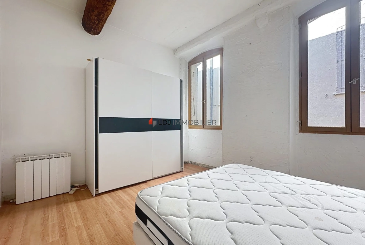 Appartement spacieux de 87 m² au cœur de Perpignan avec cachet traditionnel 