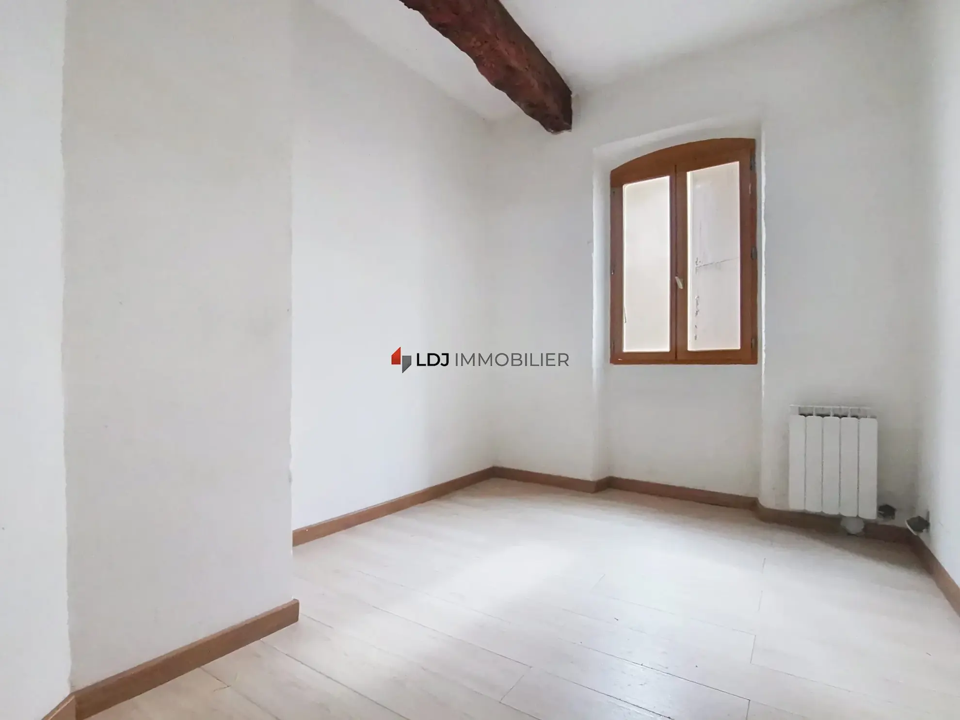 Appartement spacieux de 87 m² au cœur de Perpignan avec cachet traditionnel 