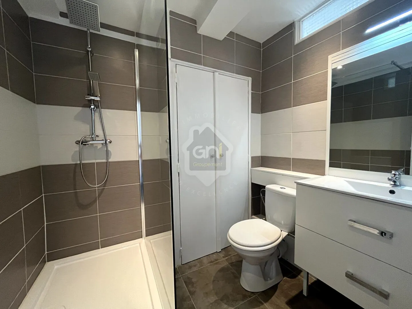 Appartement T4 rénové de 70 m² avec terrasse à Gonfaron 